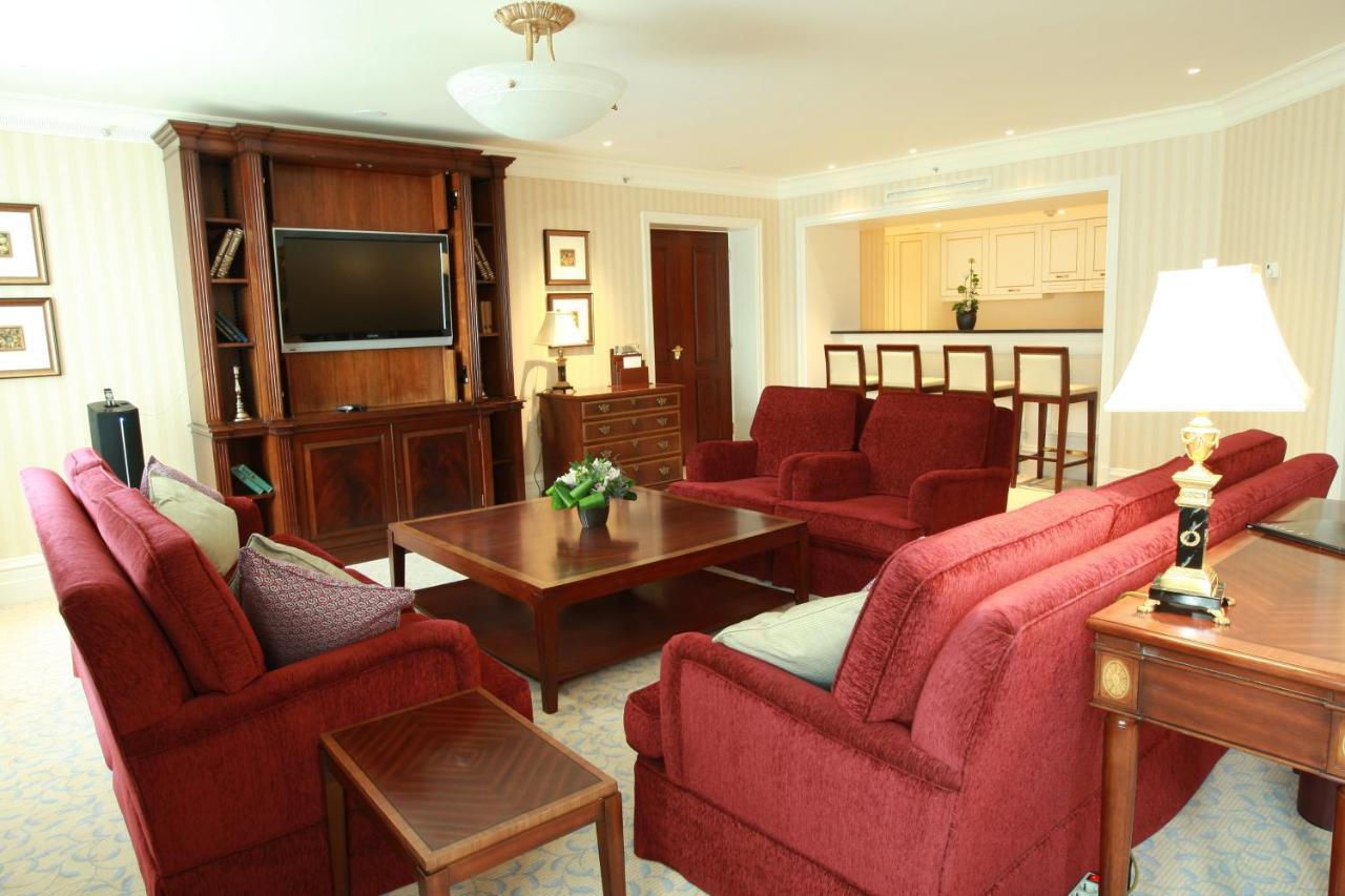 Intercontinental - Kyiv By Ihg Hotel Eksteriør billede