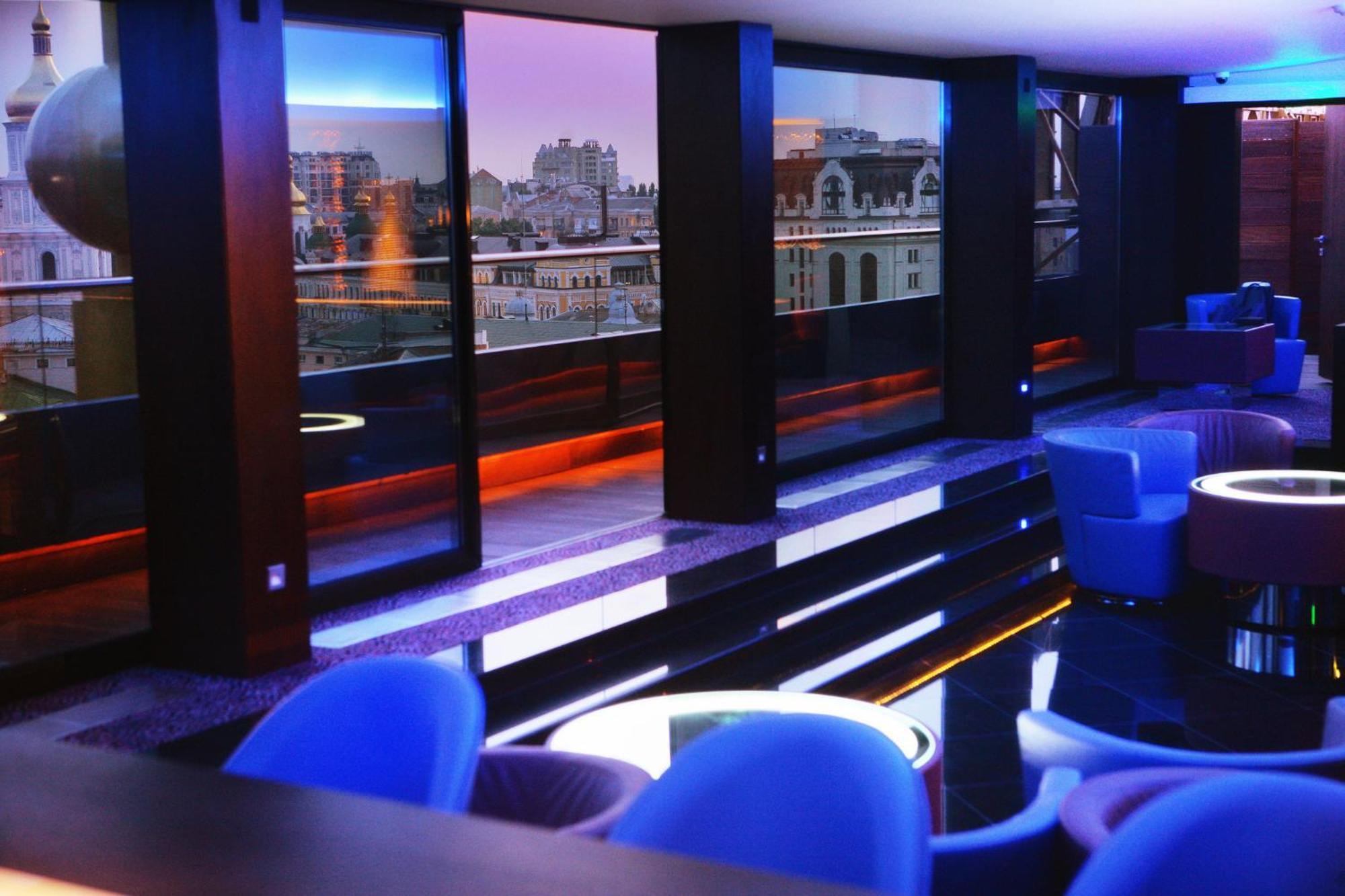 Intercontinental - Kyiv By Ihg Hotel Eksteriør billede