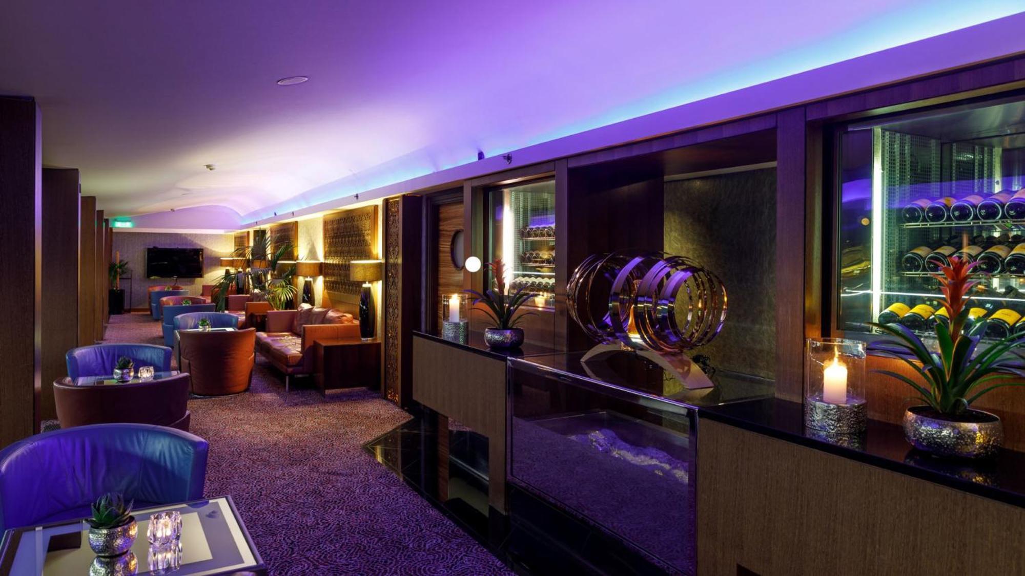 Intercontinental - Kyiv By Ihg Hotel Eksteriør billede