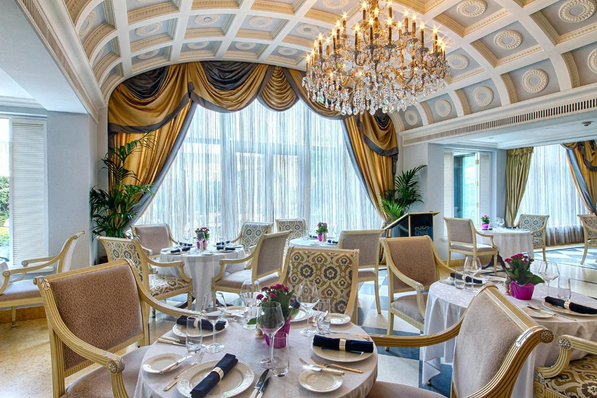 Intercontinental - Kyiv By Ihg Hotel Eksteriør billede